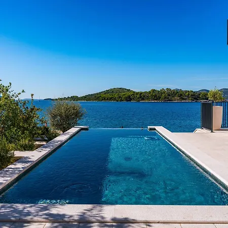 Seafront Draga With Heated Infinity Pool Vila Mali Iz