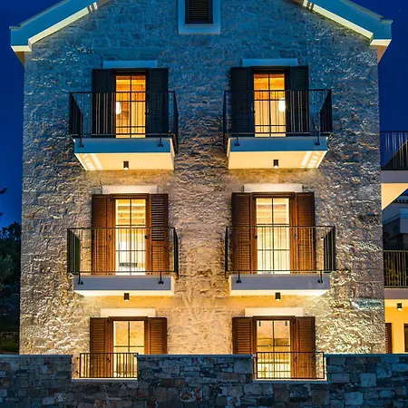 Seafront Draga With Heated Infinity Pool Villa