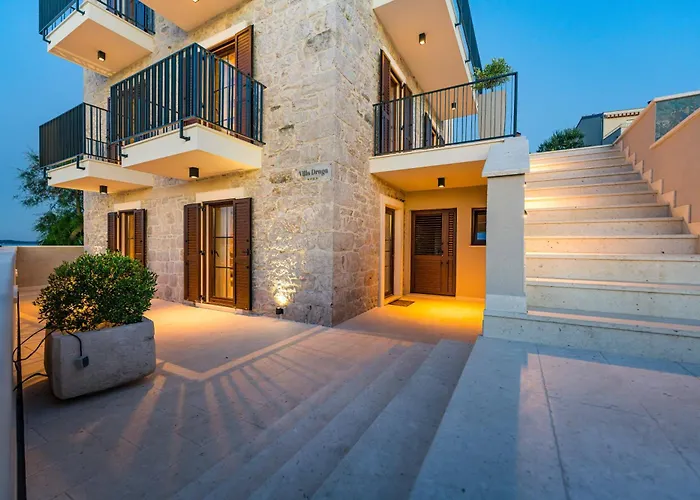 Seafront Draga With Heated Infinity Pool Villa