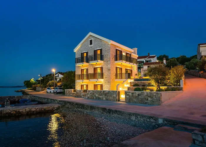 Вилла Seafront Draga With Heated Infinity Pool