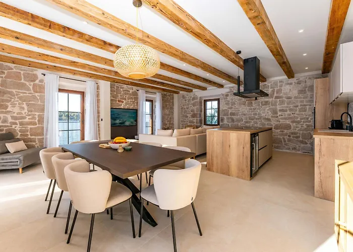 Seafront Draga With Heated Infinity Pool Вилла *