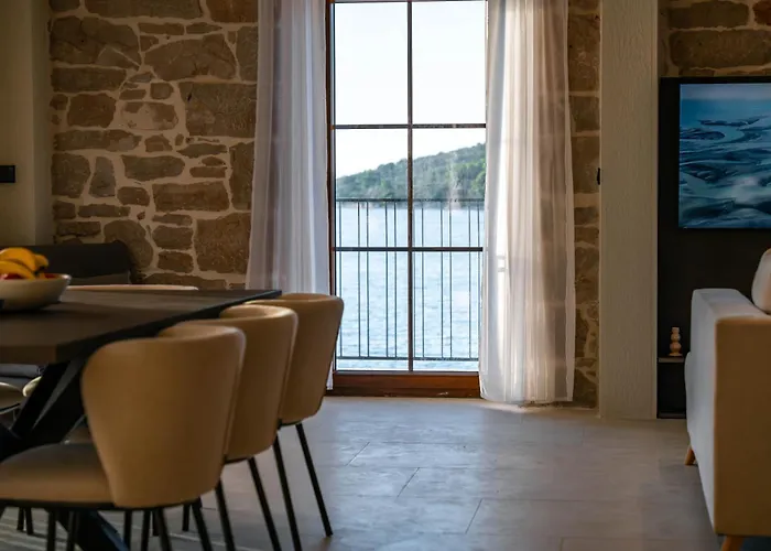 Villa Seafront Draga With Heated Infinity Pool