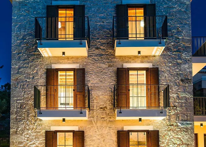 Seafront Draga With Heated Infinity Pool Villa