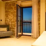 Villa Seafront Draga With Heated Infinity Pool Mali Iž