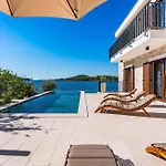 Seafront Draga With Heated Infinity Pool Villa