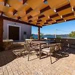 Seafront Draga With Heated Infinity Pool Villa Mali Iž