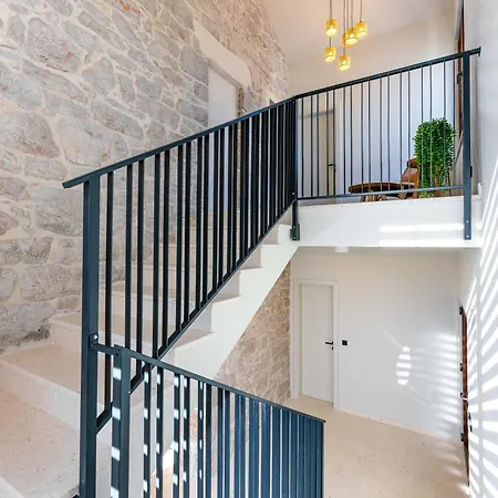 Villa Seafront Draga With Heated Infinity Pool *