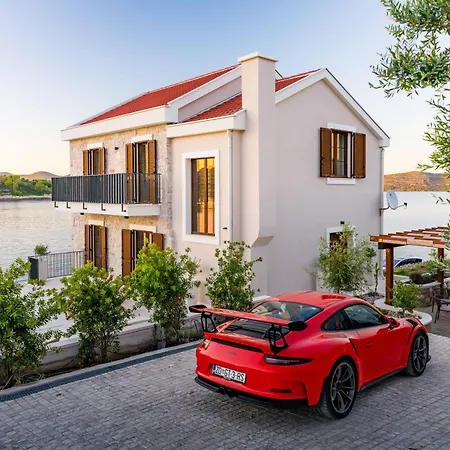 Villa Seafront Draga With Heated Infinity Pool