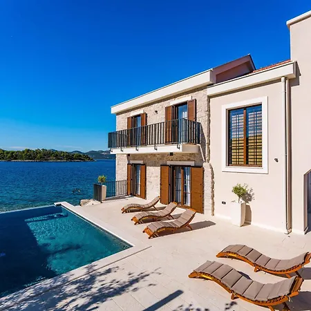 Seafront Draga With Heated Infinity Pool Villa