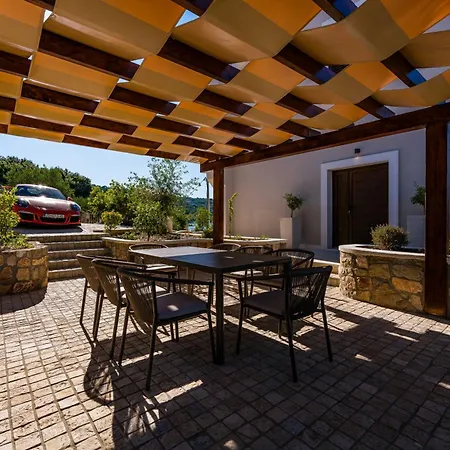 Seafront Draga With Heated Infinity Pool Villa *